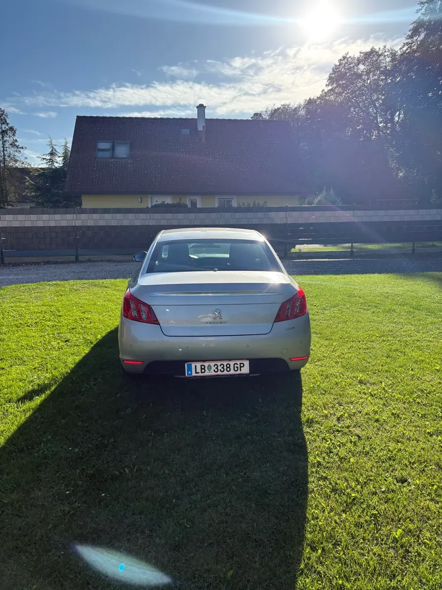 Peugeot 508 2011 photo 2