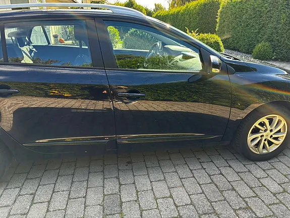 Renault Megane Iii 2013 photo 3