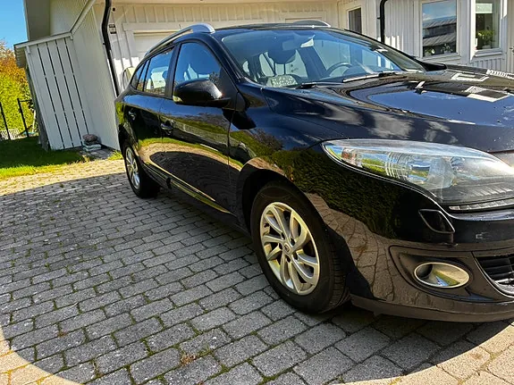 Renault Megane Iii 2013 photo 2