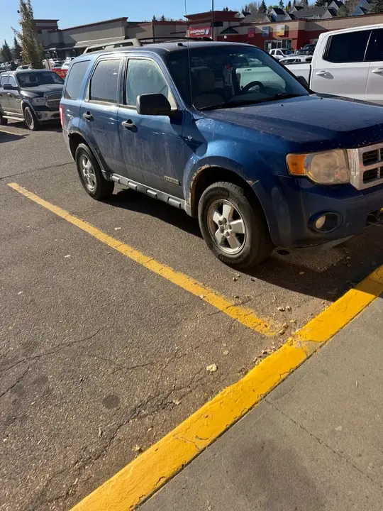 Ford Escape 2008 photo 3