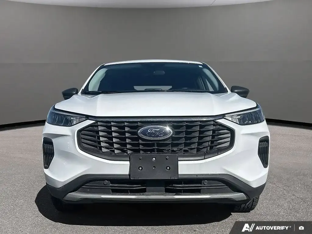 Ford Escape 2024 photo 2