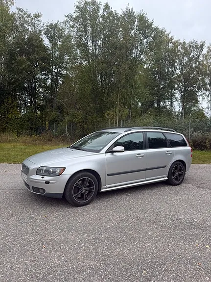 Volvo V50