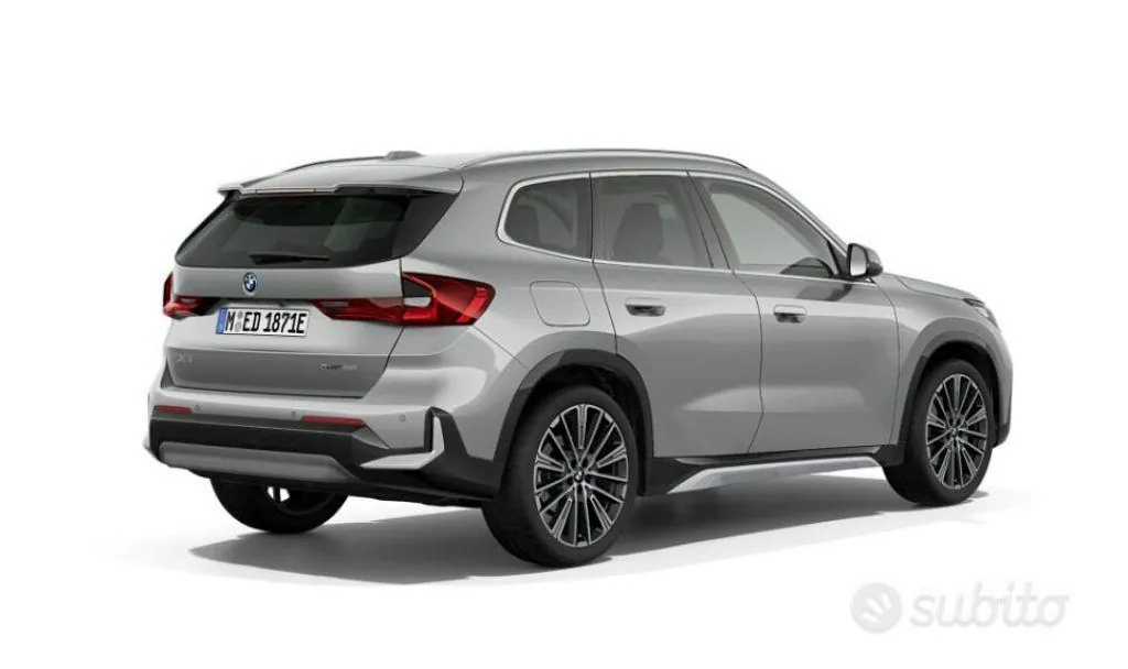 BMW Ix1 2023 photo 2