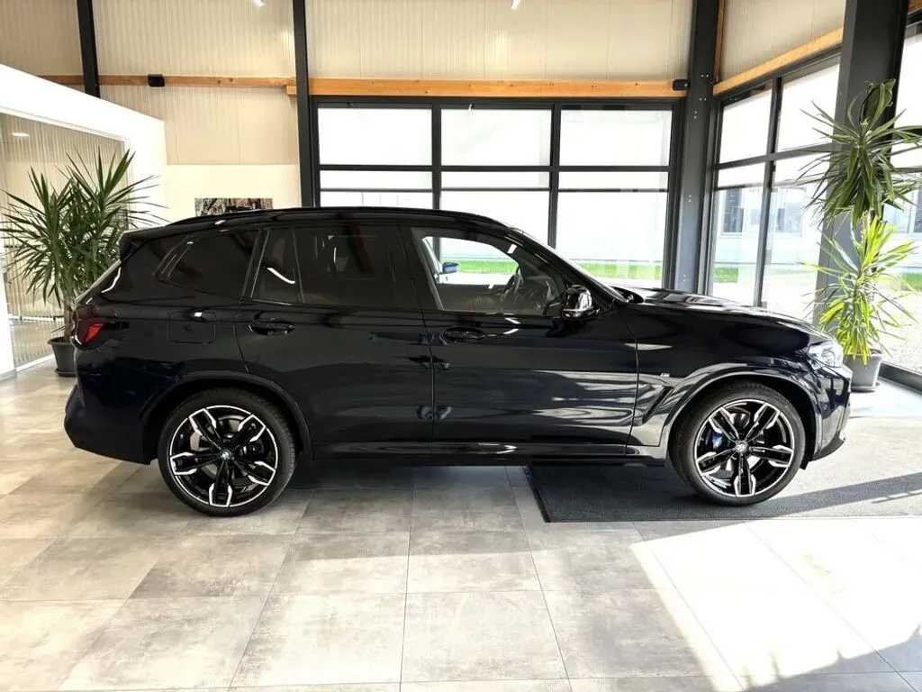 BMW X3 2024 photo 2