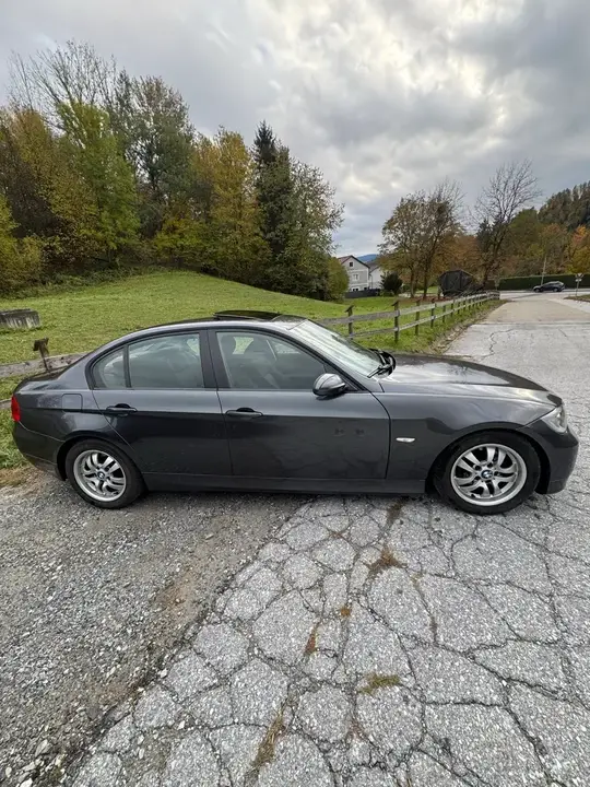 BMW 3 Series 2006 photo 3