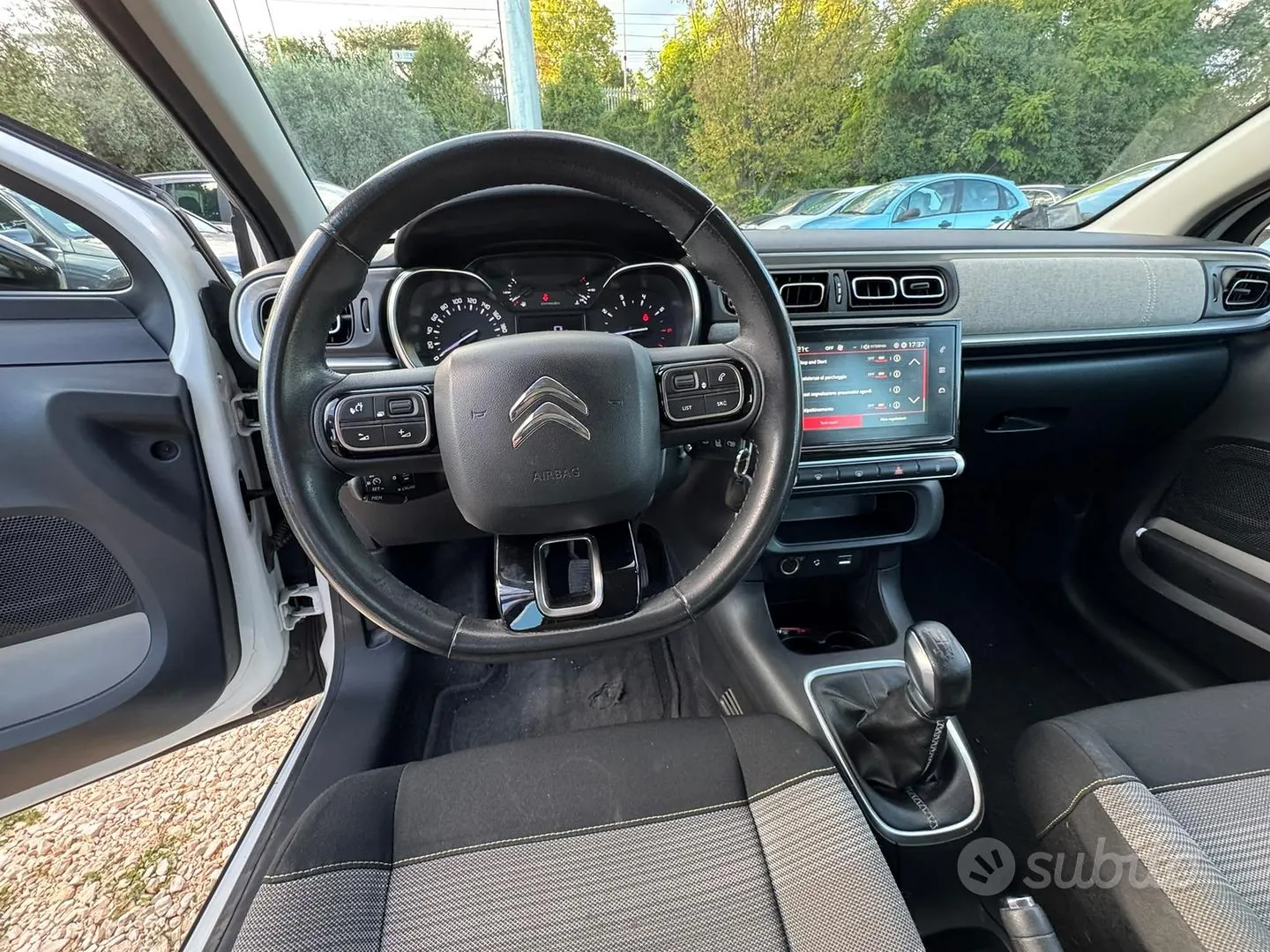 Citroen C3 2017 photo 3