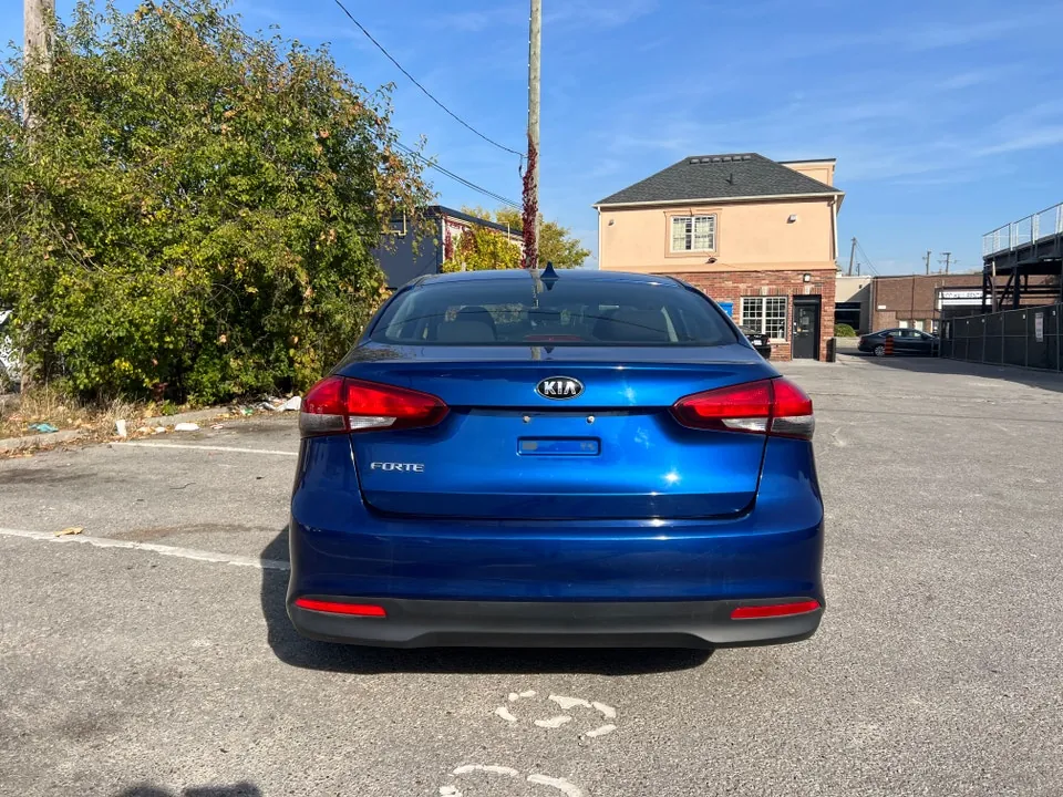 Kia Forte 2018 photo 5