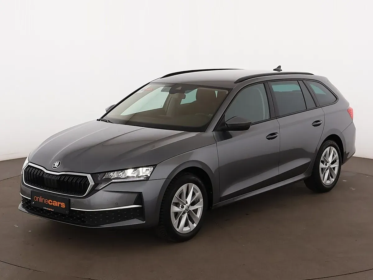 Skoda Octavia 2024 photo 2