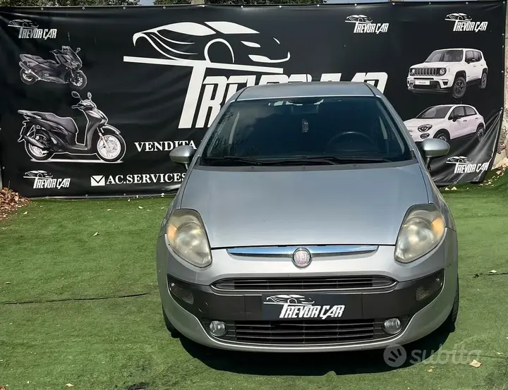 Fiat Punto Evo 2010 photo 2
