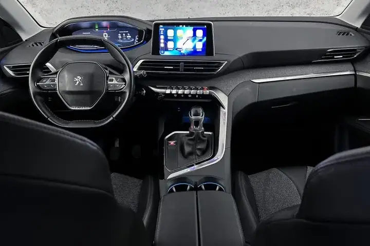 Peugeot 5008 2019 photo 2