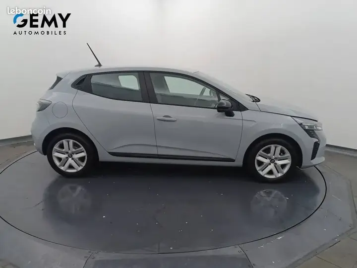 Renault Clio 2025 photo 4