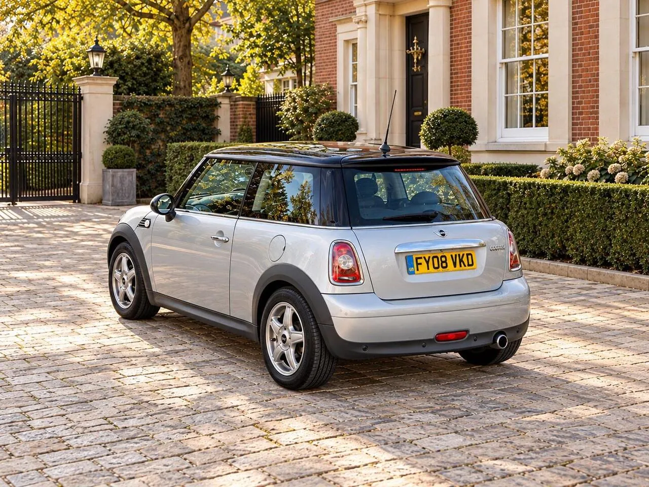Mini Hatch 2008 photo 5