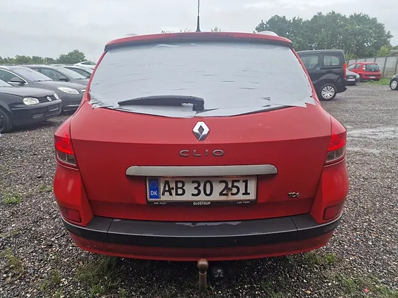 Renault Clio Iii 2012 photo 5