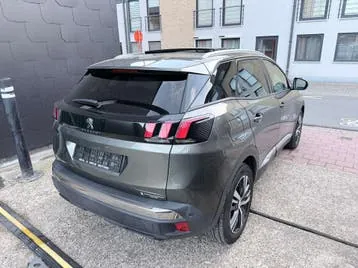 Peugeot 3008 2018 photo 3