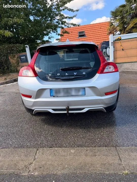 Volvo C30 2010 photo 2