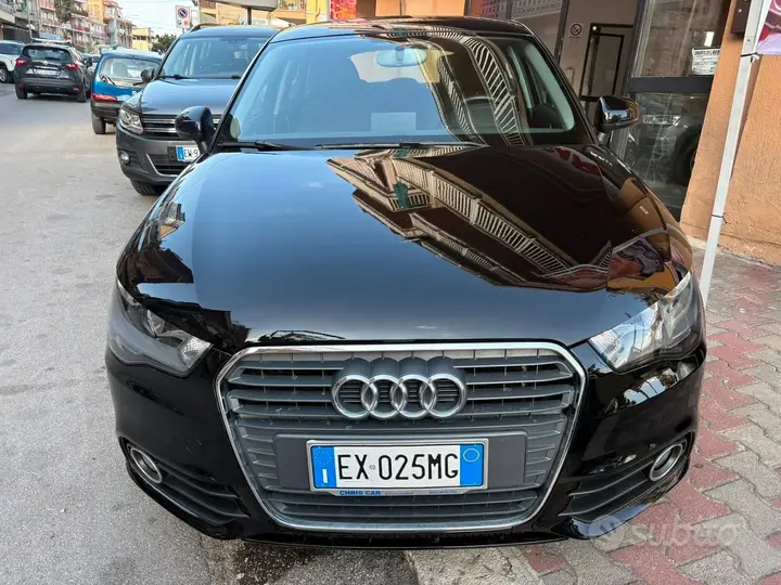 Audi A1 2014 photo 2