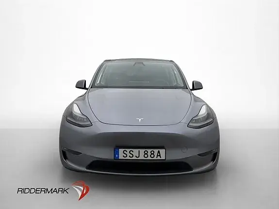Tesla Model Y 2024 photo 2