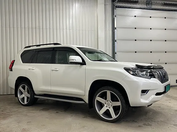 Toyota Land Cruiser 2023 photo 4