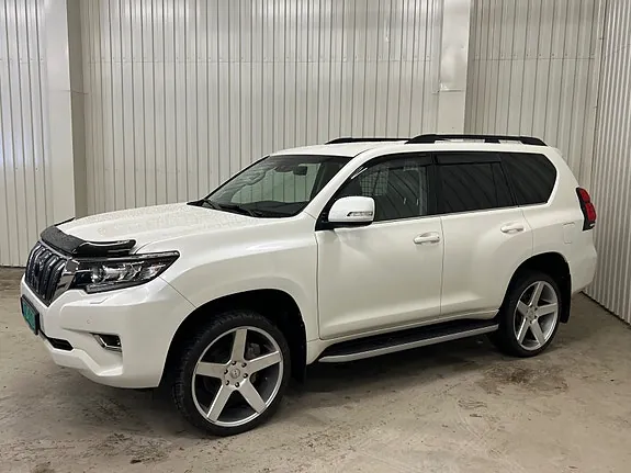 Toyota Land Cruiser 2023 photo 5