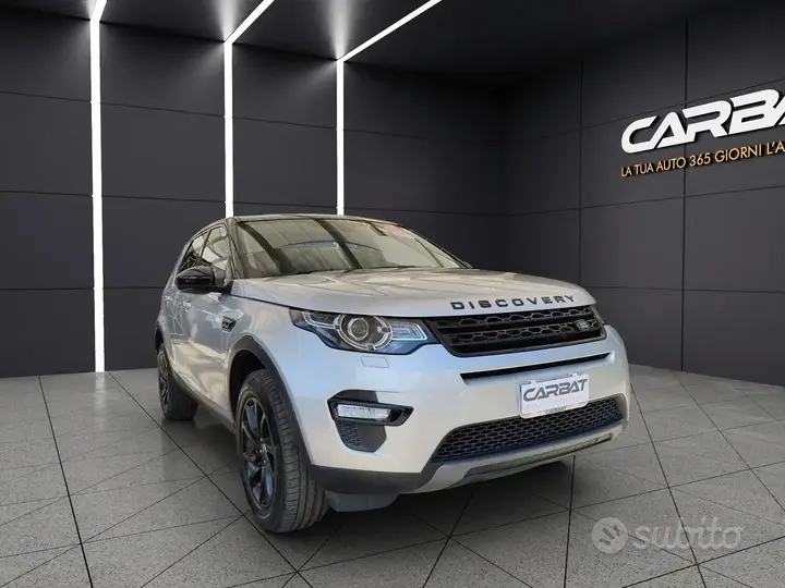 Land Rover Discovery Sport 2017 photo 3