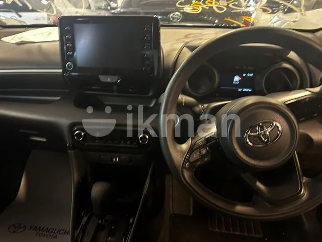 Toyota Yaris 2023 photo 3