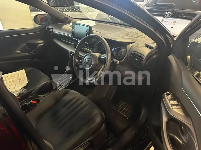 Toyota Yaris 2023 photo 4