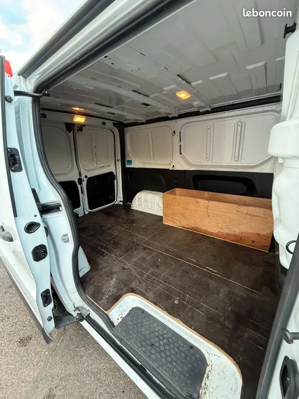 Renault Trafic 2019 photo 4