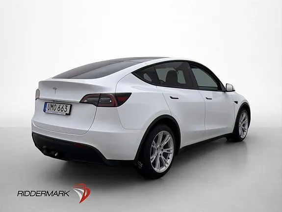 Tesla Model Y 2023 photo 5
