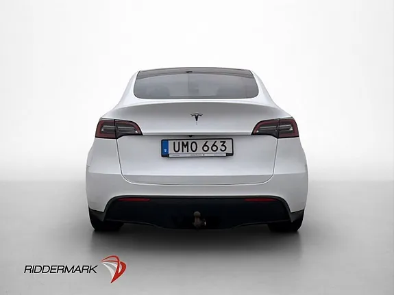 Tesla Model Y 2023 photo 4