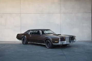 Lincoln Continental Mark Iv