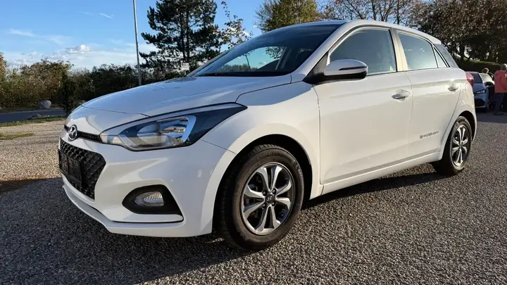 Hyundai I20