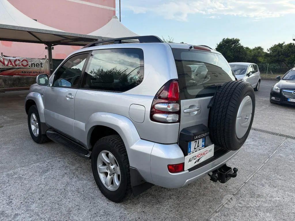 Toyota Land Cruiser 2003 photo 4