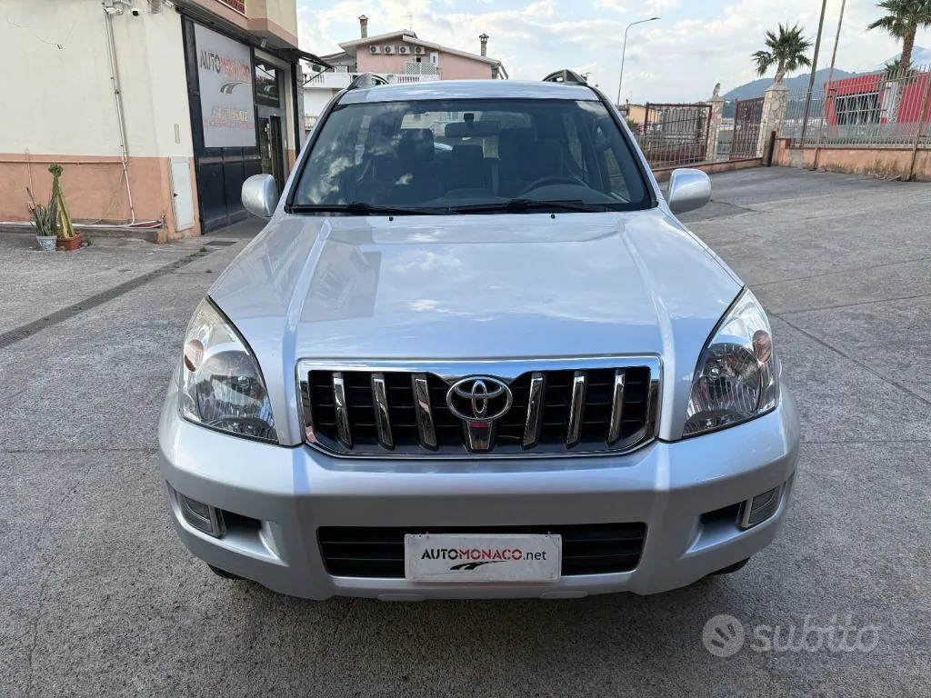 Toyota Land Cruiser 2003 photo 2