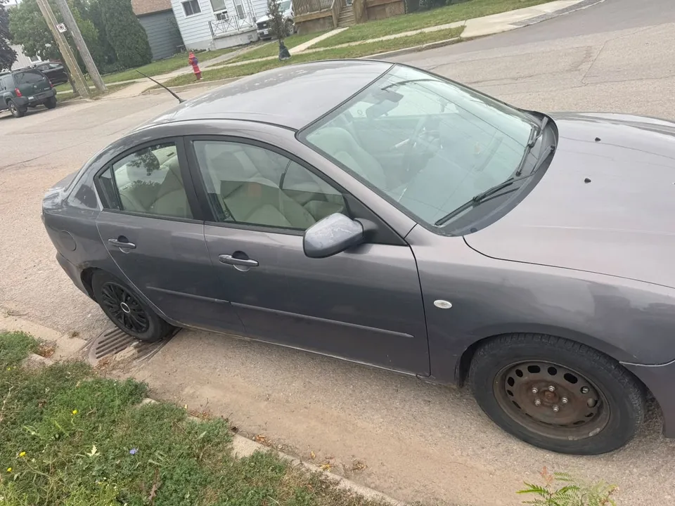 Mazda 3 2007 photo 3