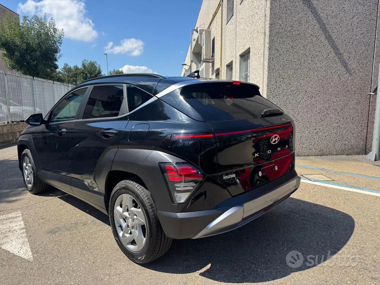 Hyundai Kona 2023 photo 4