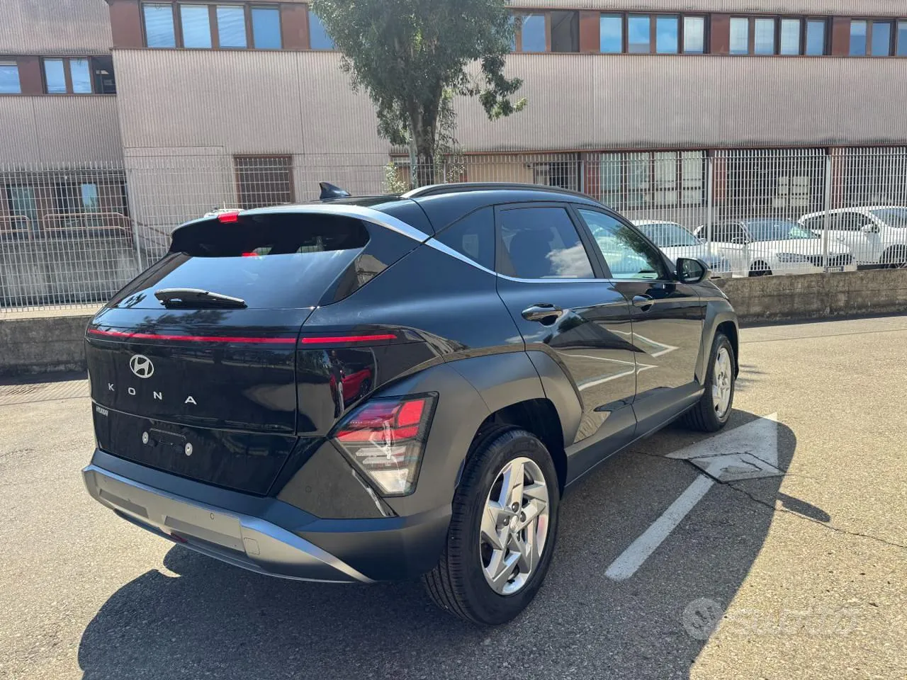 Hyundai Kona 2023 photo 3