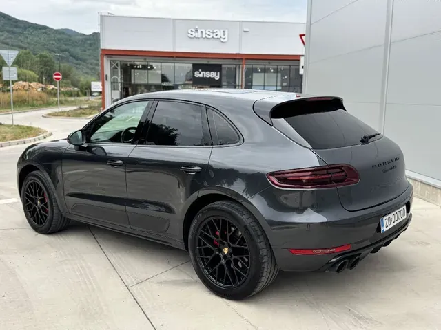 Porsche Macan 2018 photo 2