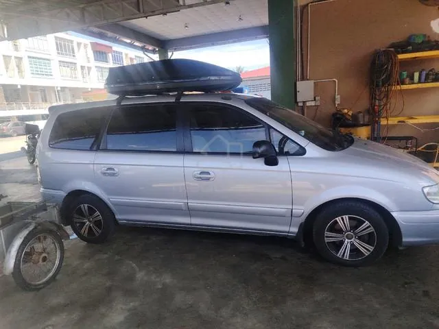 Hyundai Trajet