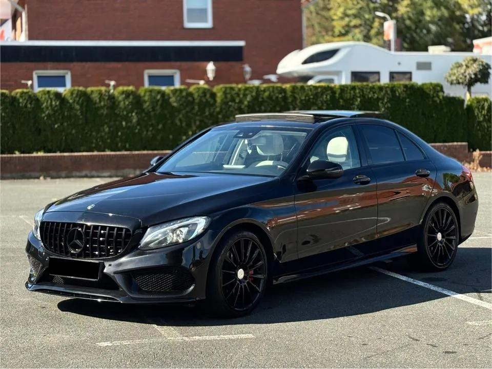 Mercedes-Benz C300