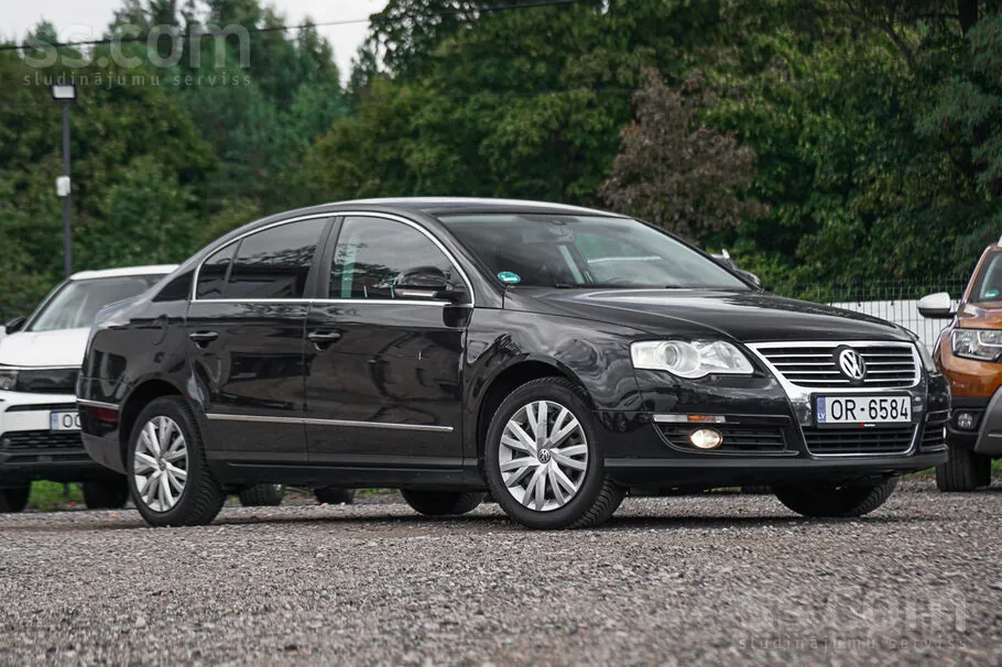 Volkswagen Passat 2009 photo 2