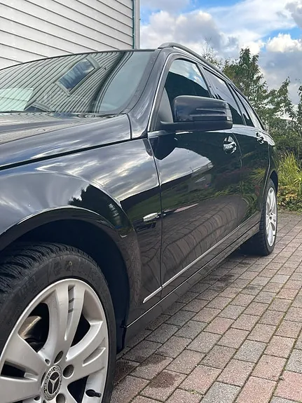 Mercedes-Benz 200 T 2009 photo 5