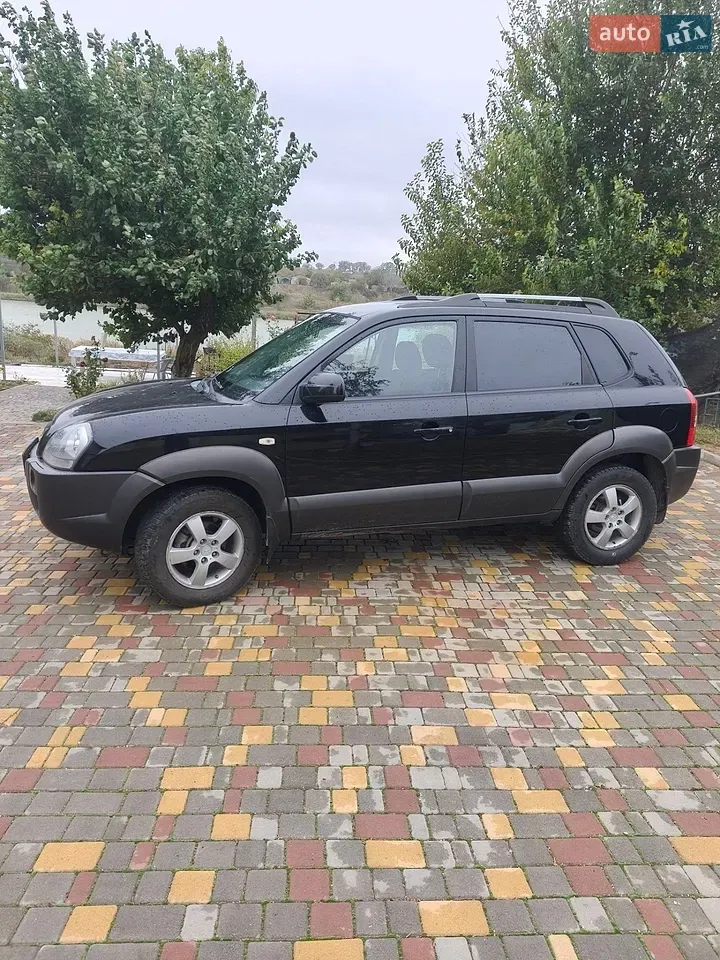 Hyundai Tucson 2006 photo 3