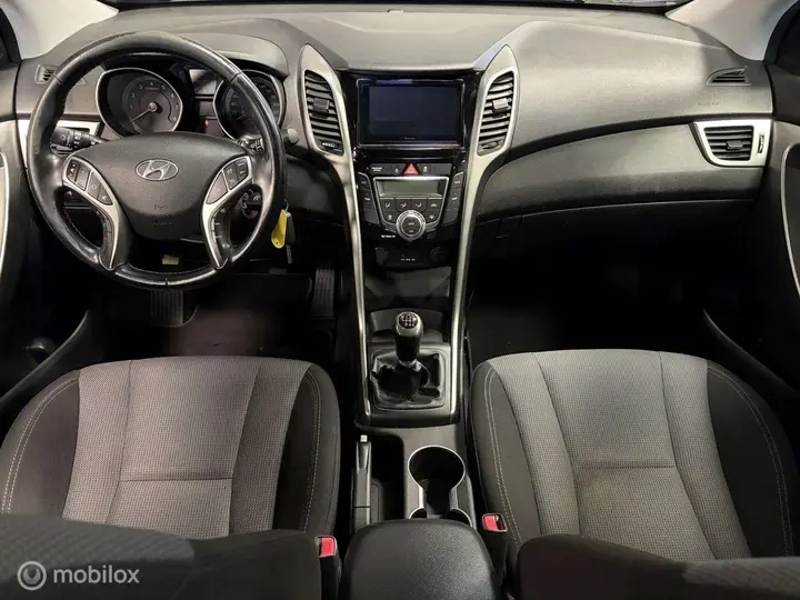 Hyundai I30 2012 photo 2