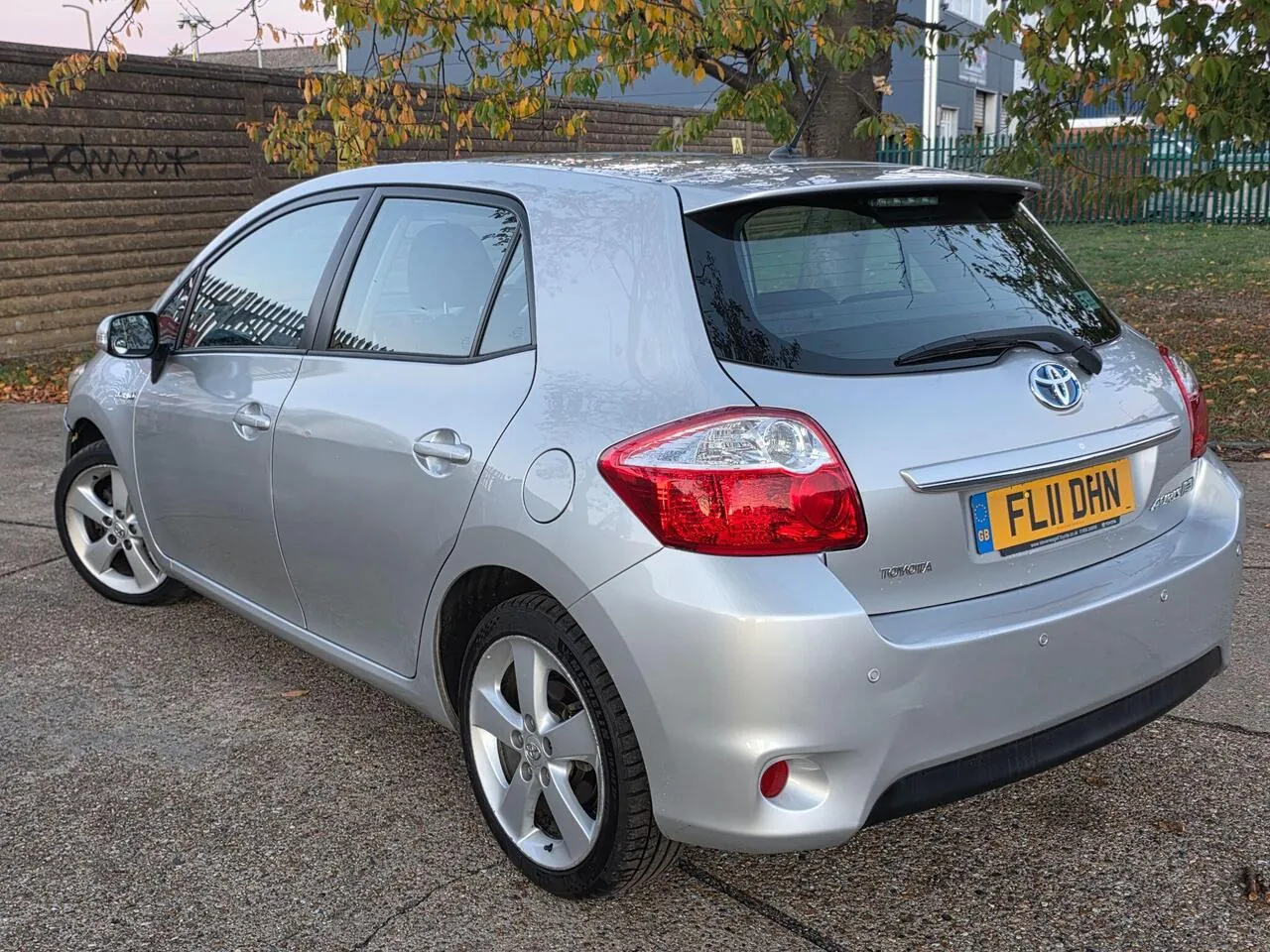 Toyota Auris 2011 photo 5