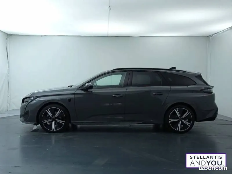 Peugeot 308 2025 photo 2