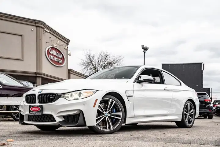 BMW M4 2015 photo 2