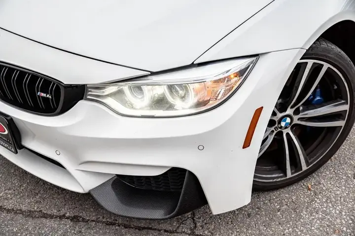 BMW M4 2015 photo 4