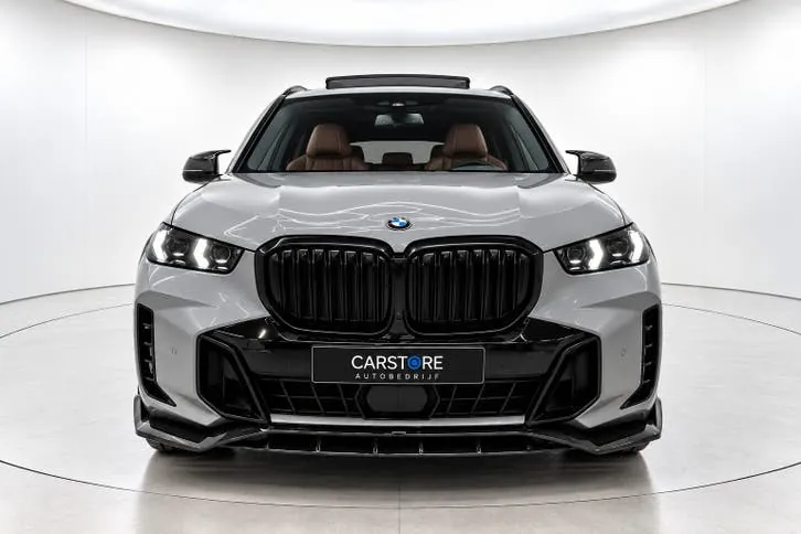 BMW X5 2023 photo 2