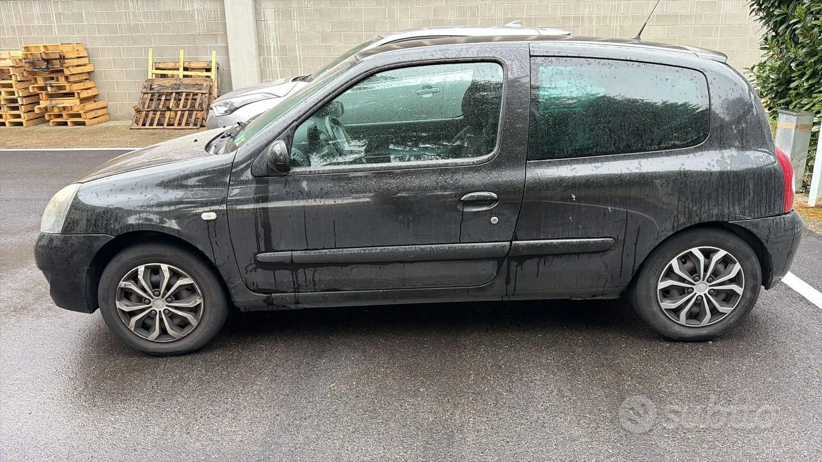 Renault Clio 2006 photo 4