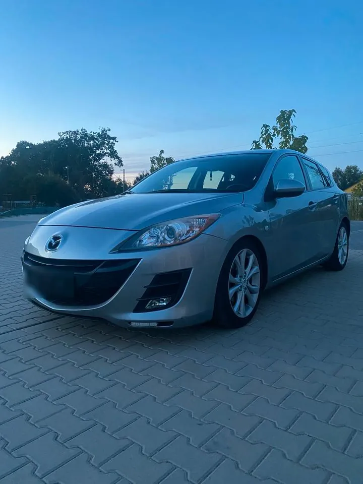 Mazda 3